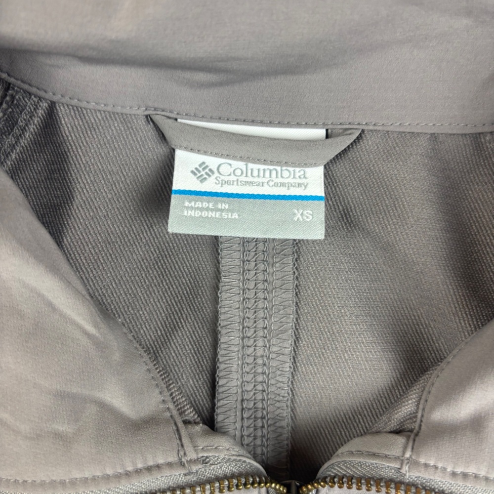 COLUMBIA Women’s Grey Bomber Jacket Water Resistant size: XS - Picture 5 of 8